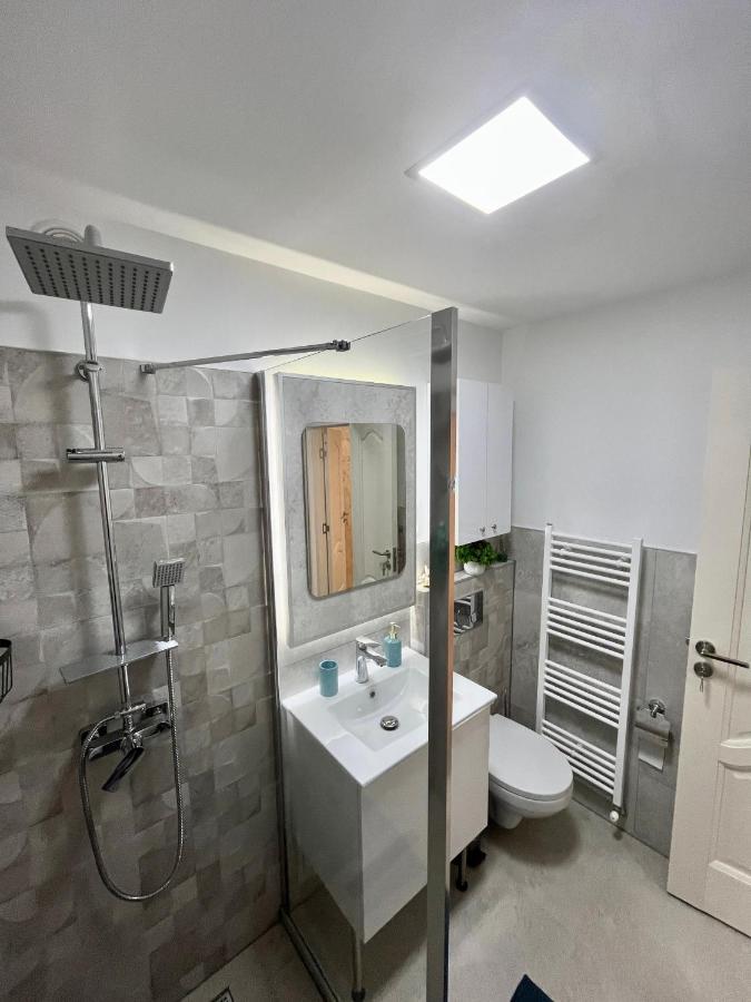 Boby S Studio With Free Parking Турда Экстерьер фото