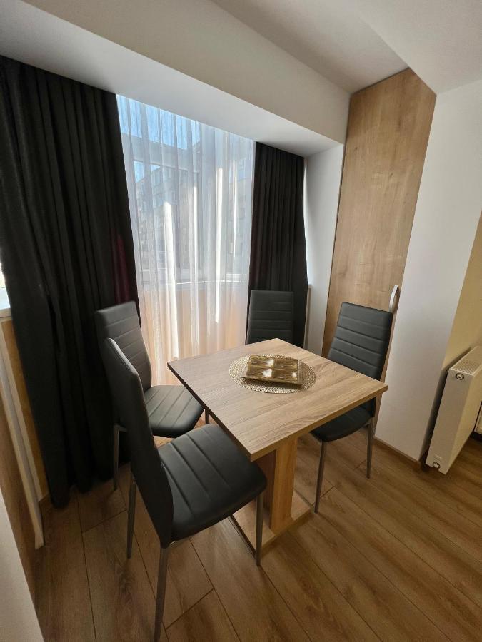 Boby S Studio With Free Parking Турда Экстерьер фото