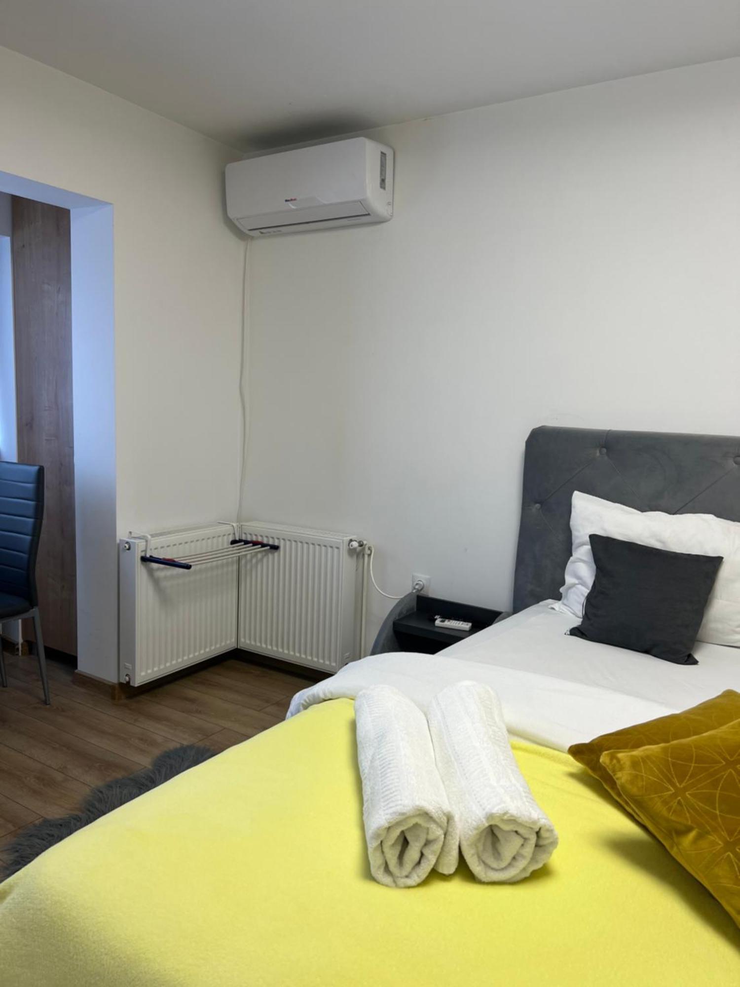 Boby S Studio With Free Parking Турда Экстерьер фото